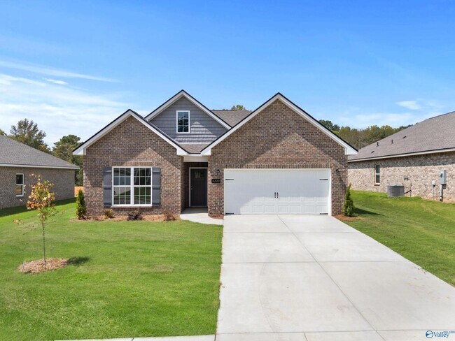 6223 Pisgah Dr NW, Huntsville, AL 35810 - photo 4