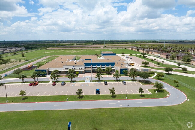 Berta Palacios Elementary School hosts grades Pre-K to 5th in the north Las Milpas area.