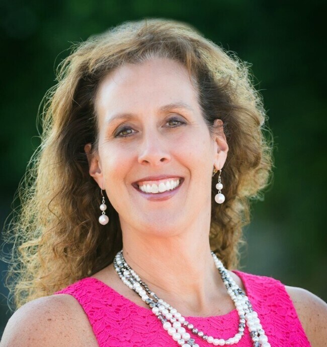 Kimberly Gravel