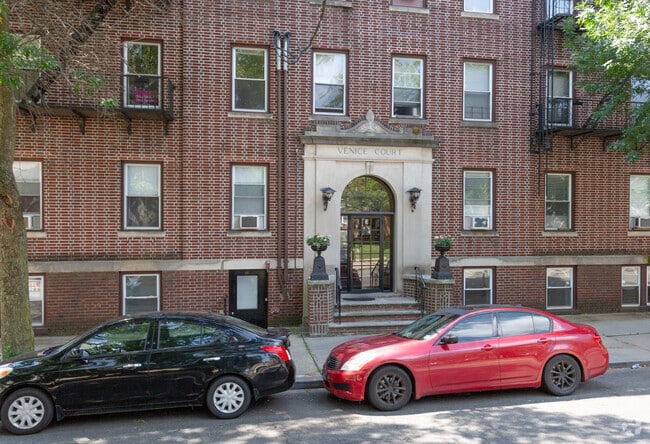 Venice Court, Ridgefield Park, NJ 07660 - photo 3