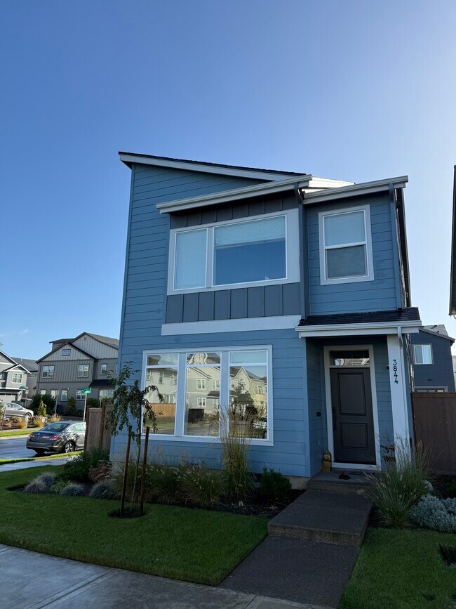 3844 SE 83rd Ave, Hillsboro, OR 97123