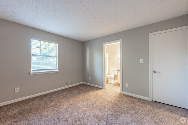 Meadow Crossing, Conyers, GA 30012 - photo 4