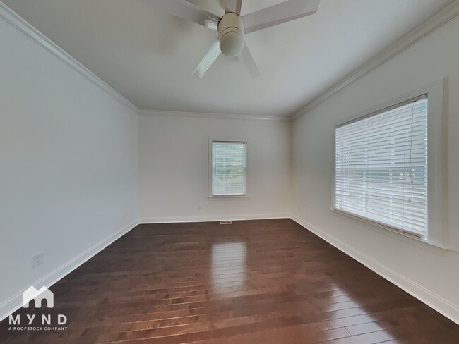 211 Idlewild Ave, Raleigh, NC 27601 - photo 7