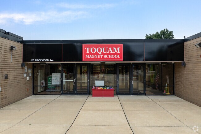 Toquam Magnet School is in Belltown, CT.