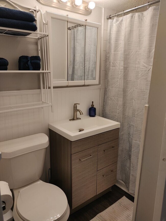 2317 Broad St unit . 3, Parkersburg, WV 26101 - photo 7