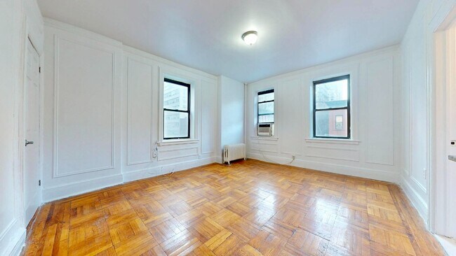 141 E 61st St unit 5E, New York, NY 10065 - photo 2