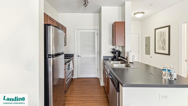 2001 E Broad St unit 307.1405031, Richmond, VA 23223 - photo 5