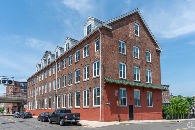 Shelton offers renovated condos in historic buildings in the downtown area.
