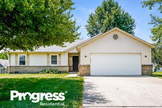 451 Meadowlark Dr, Whiteland, IN 46184