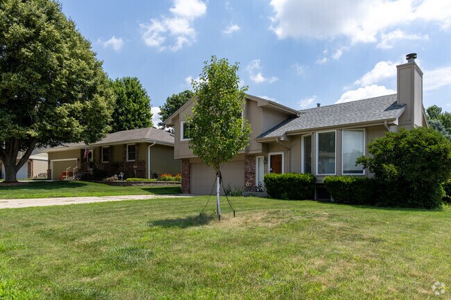 Crescent Oaks offers a green and beautiful neighborhood to enjoy.