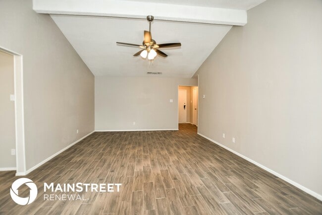 1601 Chapman Dr, Mesquite, TX 75149 - photo 5