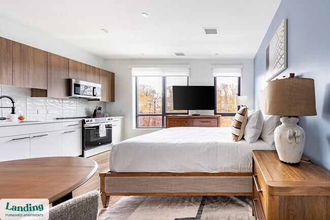 39 Railroad Ave unit 436.1412392, Haverhill, MA 01835 - photo 3