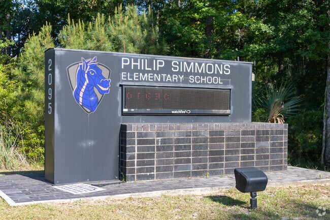 Welcome to Philip Simmons Elementary School in Charleston.