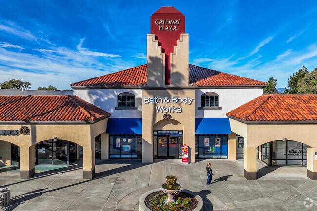 The Gateway Plaza in Woodridge offers an impressive amount of retail and restaurants.
