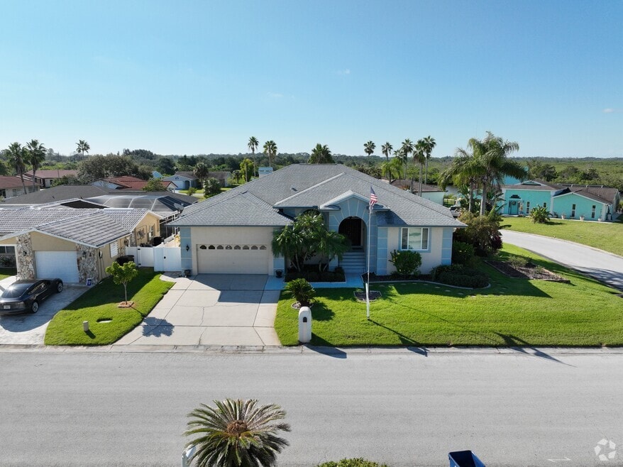 3912 Rudder Way, New Port Richey, FL 34652 - photo 2