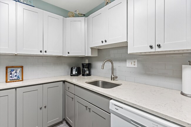 14409 Lighthouse Ave, Ocean City, MD 21842 - photo 7