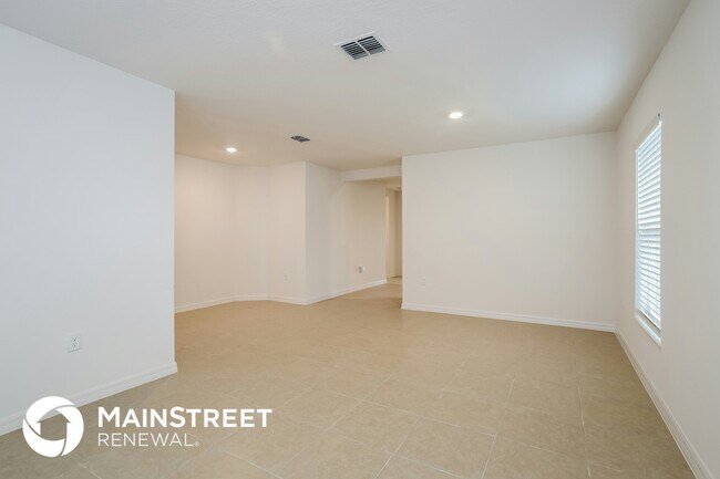 1736 Canaan Lp, Dundee, FL 33838 - photo 6