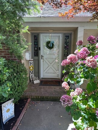 1274 W Monterey Ave, Stockton, CA 95204