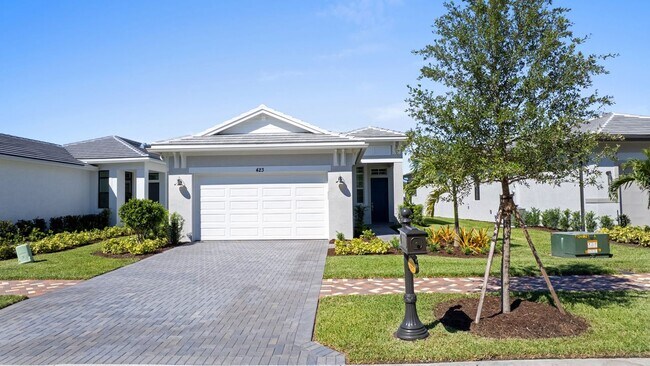 423 SE Via Sangro, Port Saint Lucie, FL 34952 - photo 3