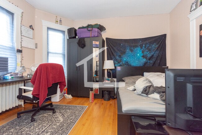 21 Chester St unit 3, Allston, MA 02134 - photo 6