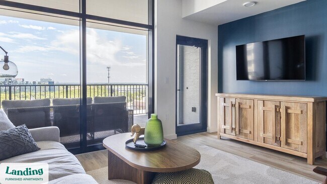 221 Main St N unit 712, Saint Petersburg, FL 33716 - photo 4