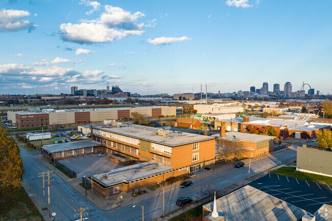 The AESM Middle School is located in the far north side of The Gate neighborhood.