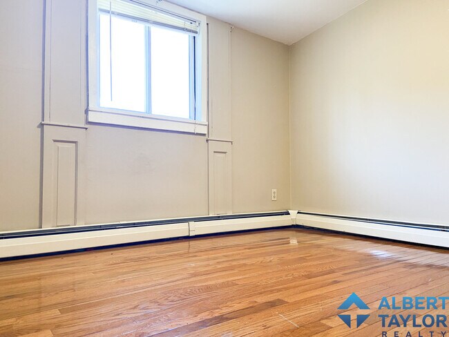 8 Sunset St unit 4, Roxbury Crossing, MA 02120 - photo 7