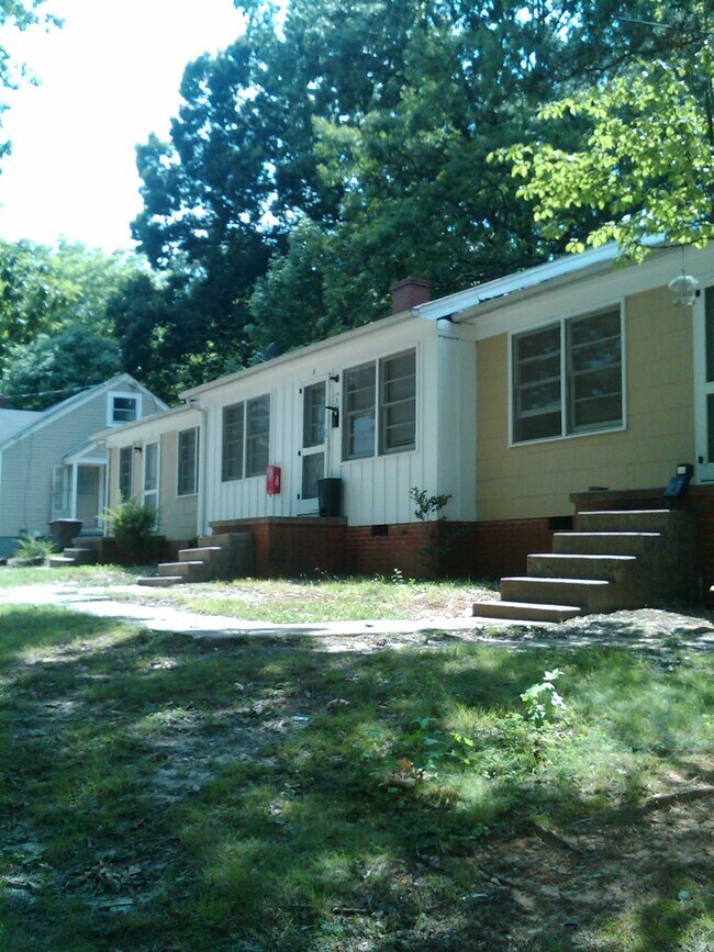 1100 Willowbrook Dr Unit EP, Greensboro, NC 27403