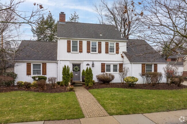 The architectural style in Dearborn Hills is predominantly Colonial Revival.