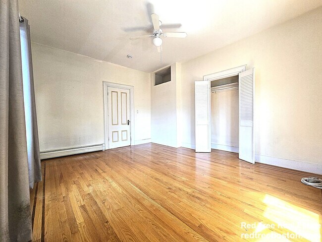 20 Willow St unit 2, Newton Center, MA 02459 - photo 6