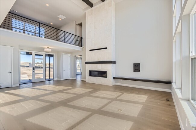 8494 Carneros Ct  - Web Quality - 006 - 07 Living Room.jpg