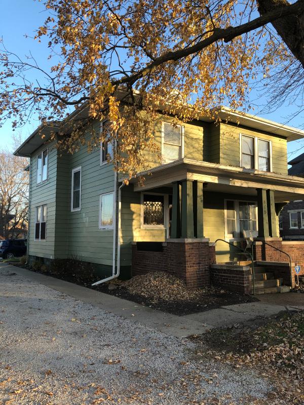 419 N Gilbert St, Danville, IL 61832