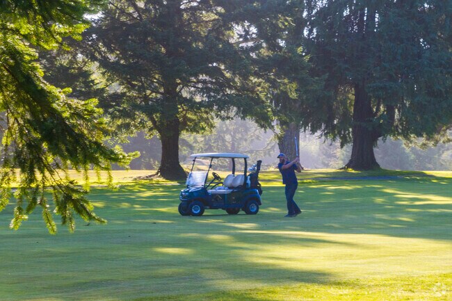 Bayside residents might also enjoy a round at Baywood Golf and Country Club.