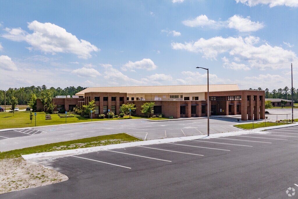 Blandford Elementary School is a public school located in Rincon, Georgia.