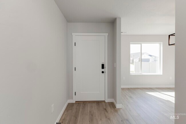 3450 E Red Maple Ct, Nampa, ID 83686 - photo 3