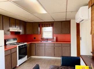 40 Packards Ln Unit 1, Quincy, MA 02169