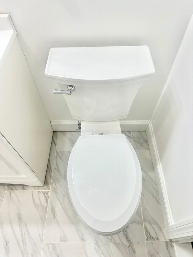 69 Tremont Ave unit 2, Bridgeport, CT 06606 - photo 7