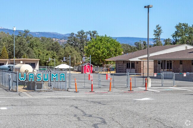 Welcome to Fresno Flats Community Day School in Ahwahnee.