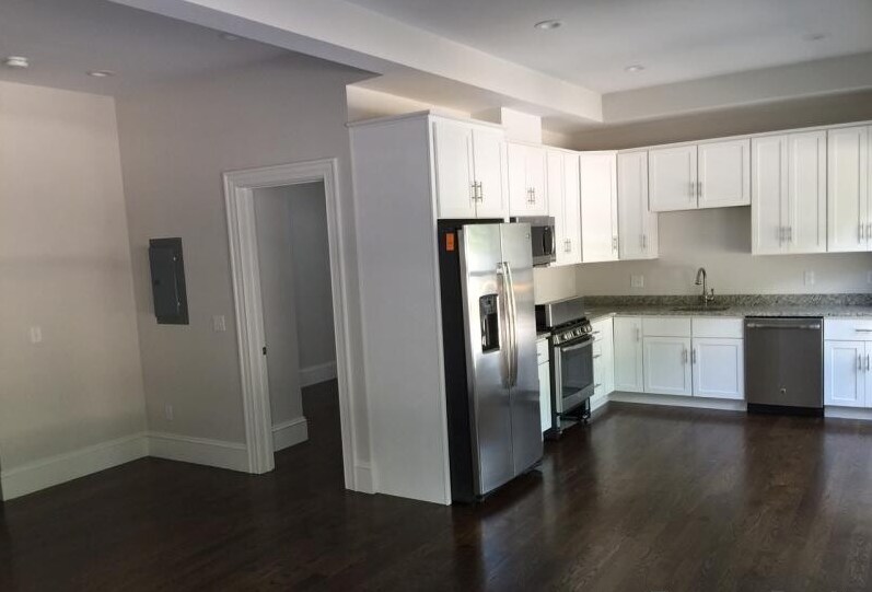 2044 Beacon St unit 1, Waban, MA 02468 - photo 1