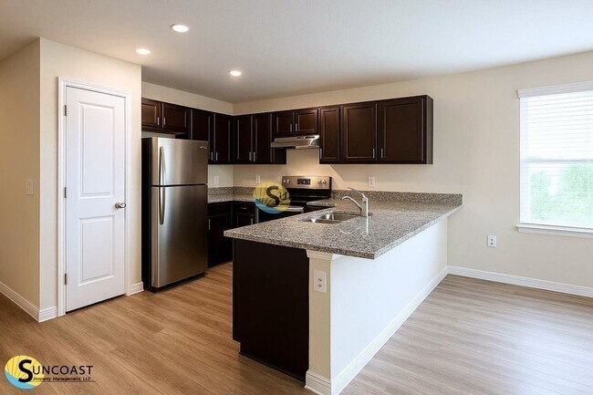 6467 Sweetbay Ln unit 202, Jacksonville, FL 32244 - photo 4