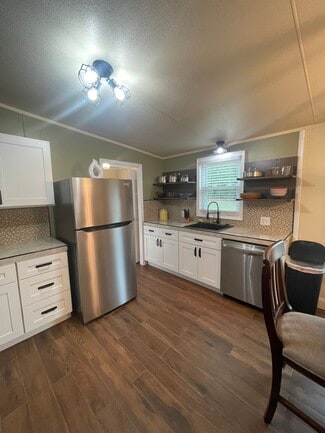 556 Bibb Ave, Beckley, WV 25801