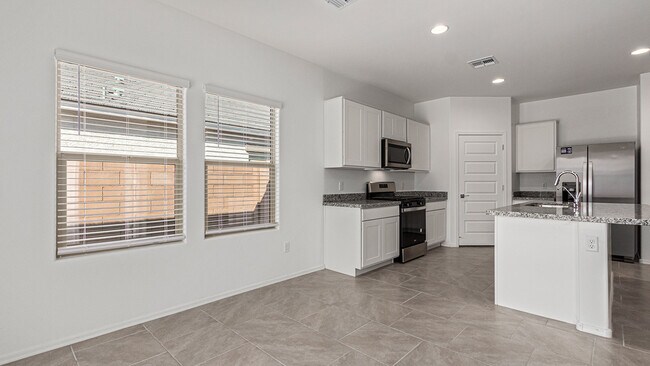 14115 E Canidae Dr, Vail, AZ 85641 - photo 4