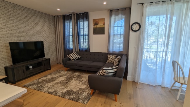 1343 W Middlefield Rd, Mountain View, CA 94043 - photo 3