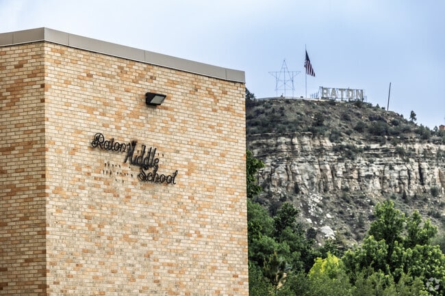 The signage of Raton Intermediate School.