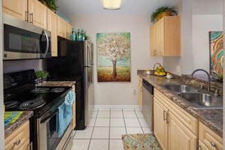 302 26th Ave W, Bradenton, FL 34205