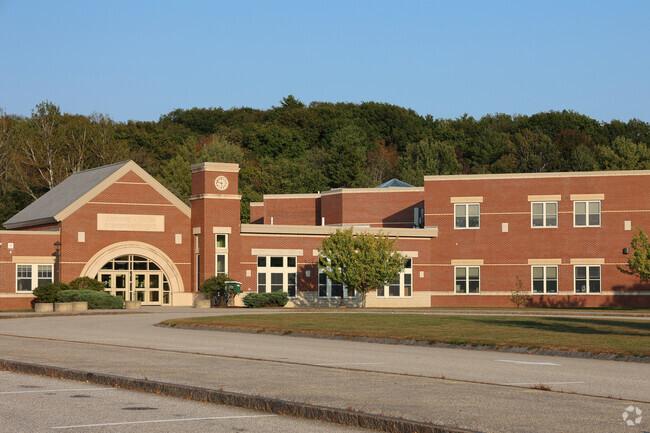 Geiger Elementary School is a PK-6 school in Lewiston, Maine.
