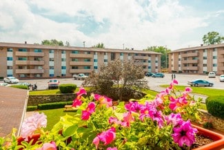 308 Van Buren St, Jackson, MI 49201