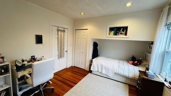 139 Stetson St unit 2, Braintree, MA 02184 - photo 4