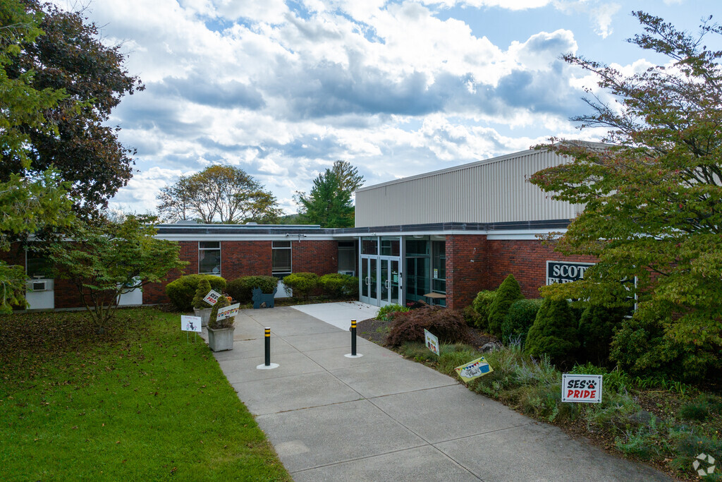 Scotland Elementary School entrance in Ridgefield, CT.