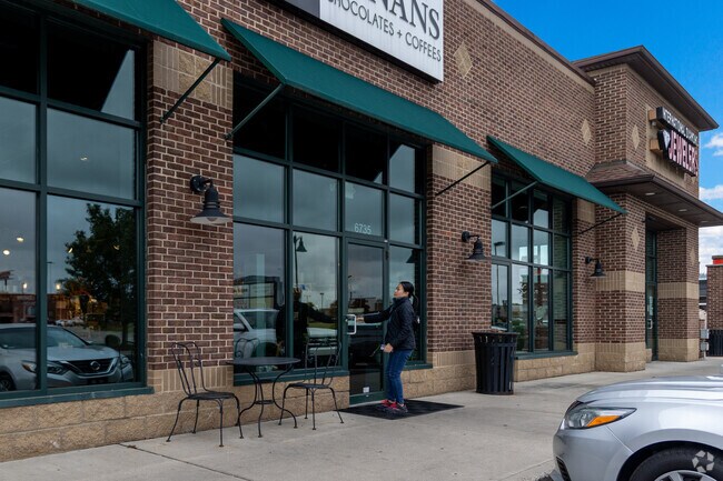 Residents at Northridge Estates enjoy shopping and food at the nearby shopping center.